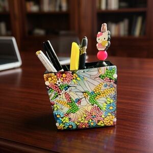 Hand Crafted Colorful Diamond Art Pen Holder with Hummingbird Design